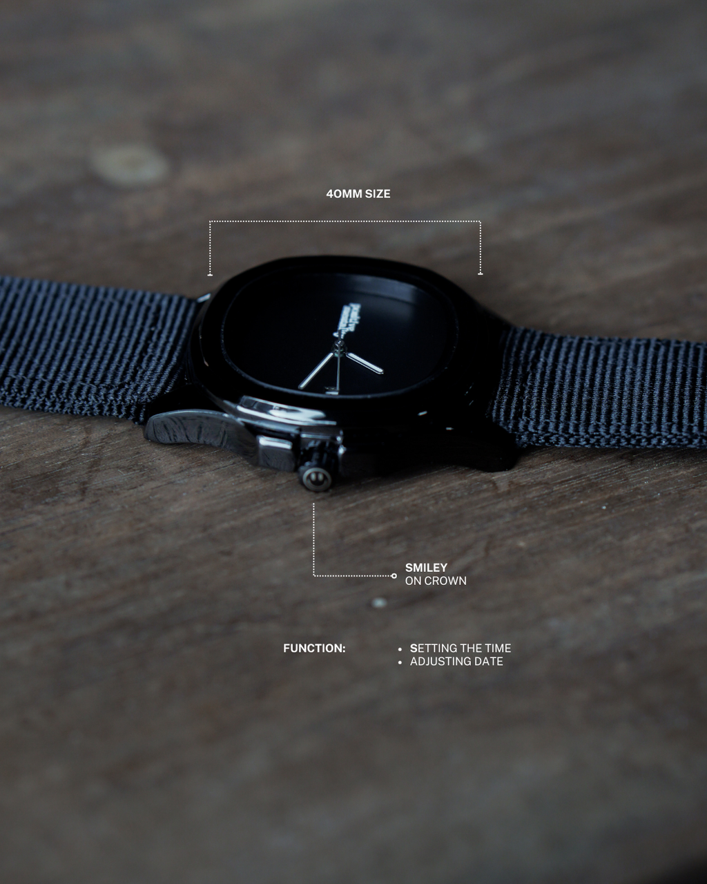 Numberless Analog Watch